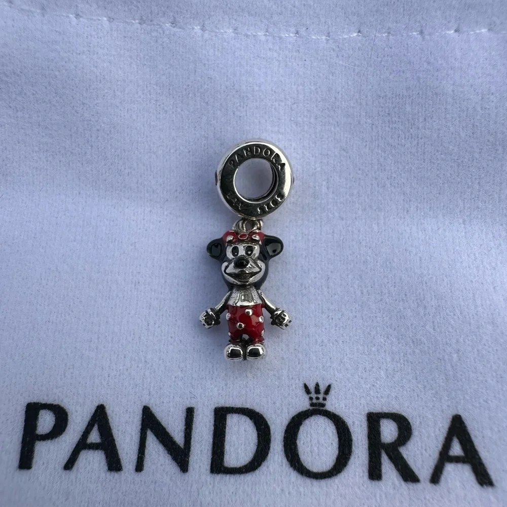 Disney x PANDORA Minnie Mouse Charm